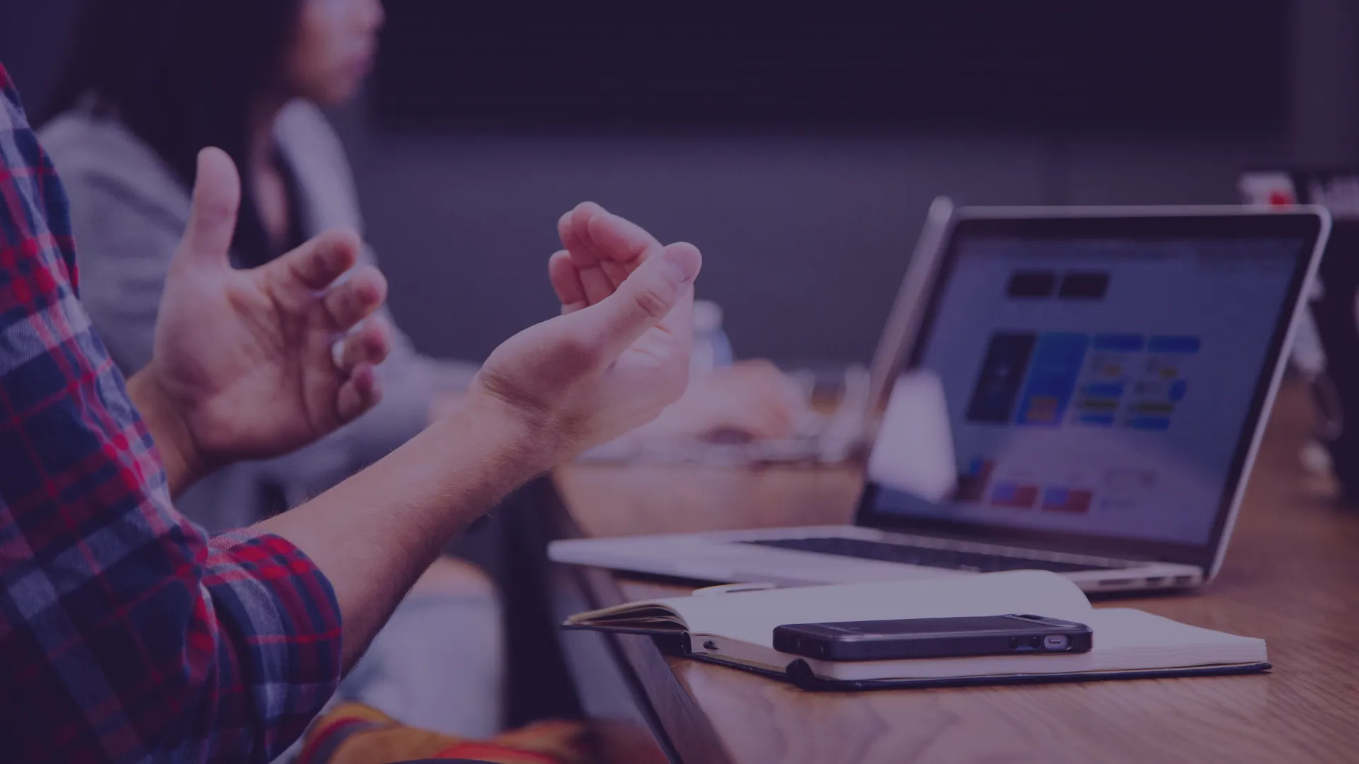 Implementera AI-agenter 2025: Komplett guide